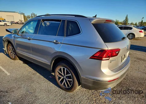 2020 Volkswagen Tiguan Se z USA, uszkodzony, nr VIN 3VV3B7AX5LM147106